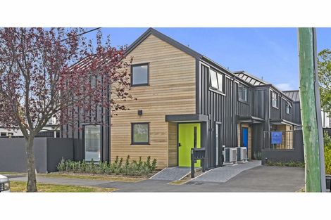 Photo of property in 8a Champion Street, Edgeware, Christchurch, 8013