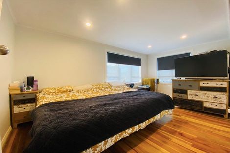 Photo of property in 36 Kirkbride Road, Mangere Bridge, Auckland, 2022