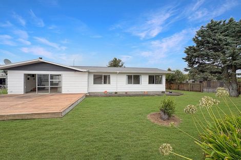 Photo of property in 1 Strathmore Avenue, Levin, 5510
