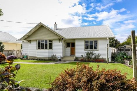 Photo of property in 3 Henui Street, Strandon, New Plymouth, 4312