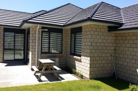 Photo of property in 8 Northbrook Glen, Flagstaff, Hamilton, 3210