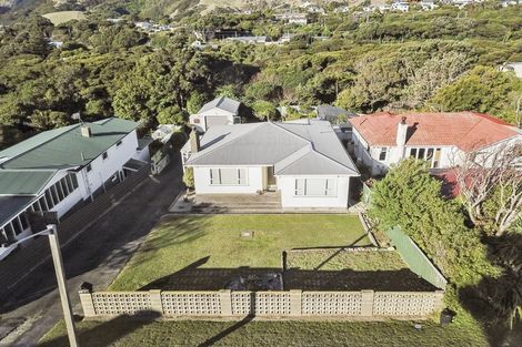 Photo of property in 47 Rawhiti Road, Pukerua Bay, 5026