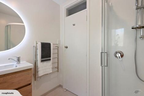 Photo of property in 2/19 Hewitts Road, Merivale, Christchurch, 8014