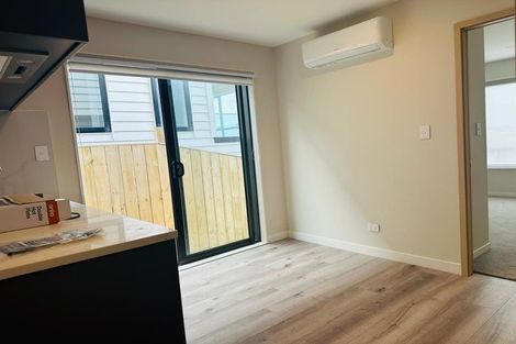 Photo of property in 14 Glann Lane, Flat Bush, 2019