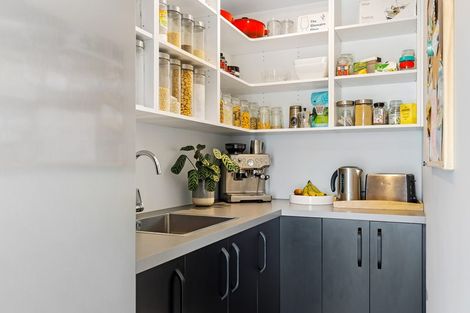 Photo of property in 7 Benjes Place, Woodend, 7610