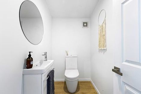 Photo of property in 6 Alston Avenue, Kelston, Auckland, 0602