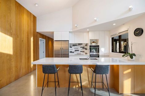 Photo of property in 20 Adamson Drive, Arrowtown, 9302