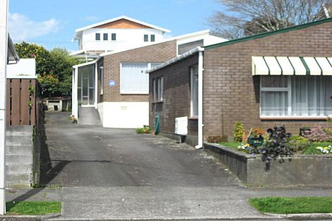 Photo of property in 23a Fulford Street, New Plymouth, 4310