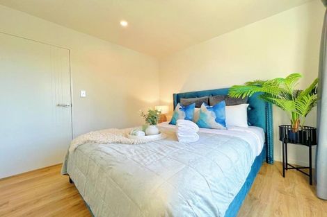 Photo of property in 321a Pakuranga Road, Pakuranga Heights, Auckland, 2010