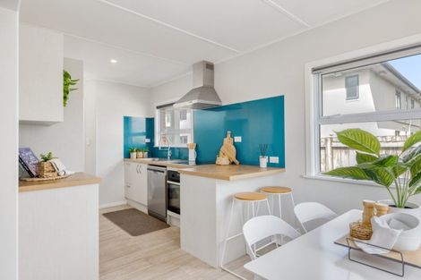 Photo of property in 19 Taupo Avenue, Mount Maunganui, 3116