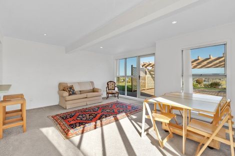 Photo of property in 28 Kurapari Road, Kerikeri, 0294