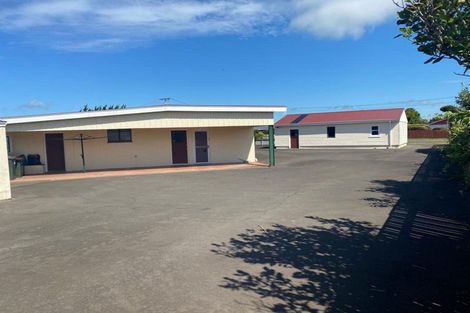 Photo of property in 4 Albert Street, Hawera, 4610