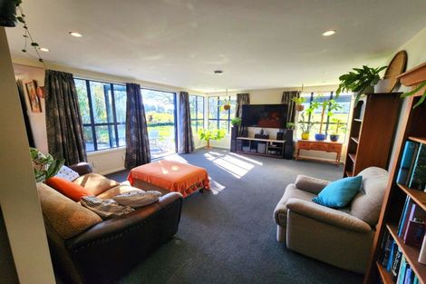 Photo of property in 43 Victoria Road, Westport, 7892