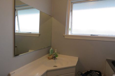 Photo of property in 2/28 Mona Vale Avenue, Riccarton, Christchurch, 8011