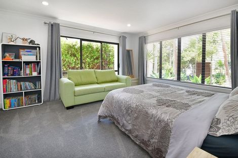 Photo of property in 353 Gulf Harbour Drive, Gulf Harbour, Whangaparaoa, 0930