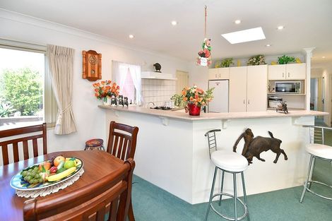 Photo of property in 1/840 Whangaparaoa Road, Manly, Whangaparaoa, 0930