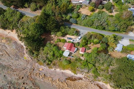 Photo of property in 67 Shag Point Road, Shag Point, Palmerston, 9482