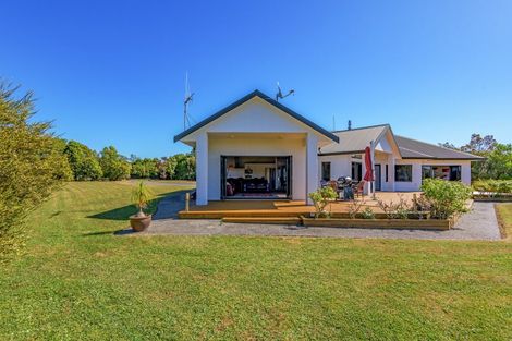 Photo of property in 79 Polson Hill Drive, Aokautere, Palmerston North, 4471