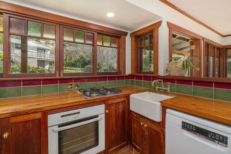 Photo of property in 19 Grange Road, Hahei, Whitianga, 3591