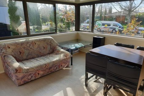 Photo of property in 15 Highland Place, Avonhead, Christchurch, 8042