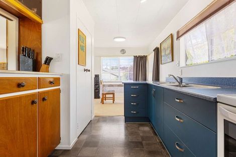 Photo of property in 37 Stratford Drive, Cable Bay, 0420