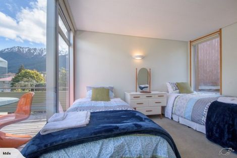 Photo of property in 8 Veint Crescent, Queenstown, 9300