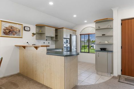 Photo of property in Orange Grove Village, 48/22 Pyes Pa Road, Pyes Pa, Tauranga, 3112