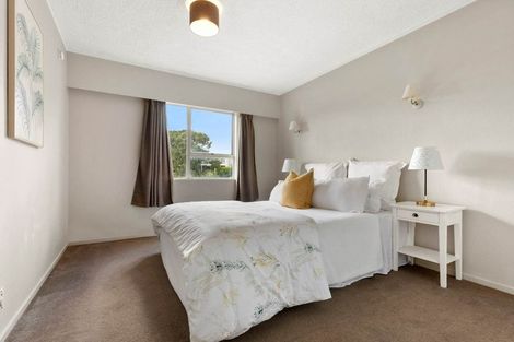Photo of property in 2/11 Saint Georges Bay Road, Parnell, Auckland, 1052