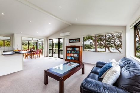 Photo of property in 60 Fidelis Avenue, Snells Beach, 0920