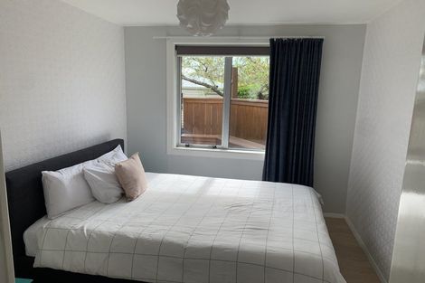 Photo of property in 16 Guildford Street, Burnside, Christchurch, 8053