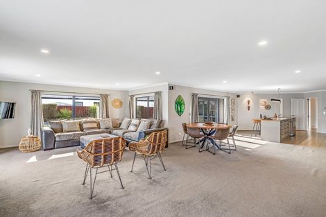 Photo of property in 8 Penbury Close, Huntingdon, Ashburton, 7774