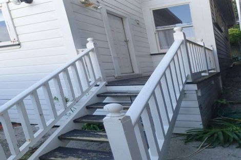 Photo of property in 47 Childers Terrace, Kilbirnie, Wellington, 6022