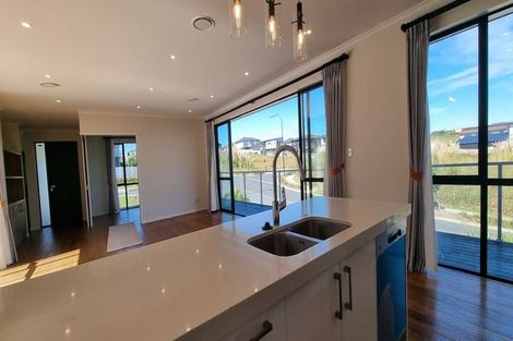 Photo of property in 150 Ninth View Avenue, Beachlands, Auckland, 2018