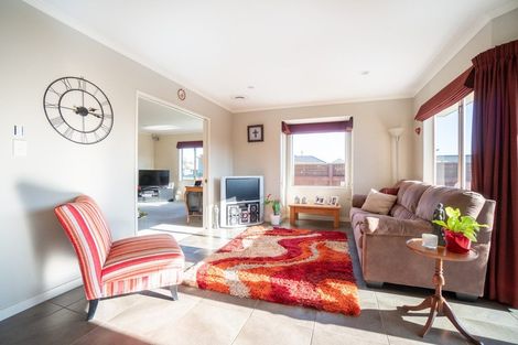 Photo of property in 19 Branigan Parade, Kelvin Grove, Palmerston North, 4414