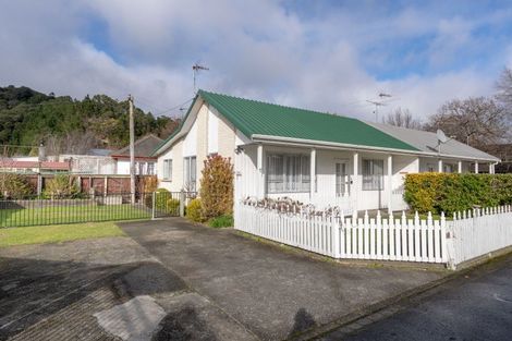 Photo of property in 69b Ward Street, Wallaceville, Upper Hutt, 5018