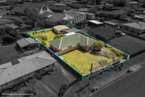 Photo of property in 13 Albion Place, Papakura, 2110