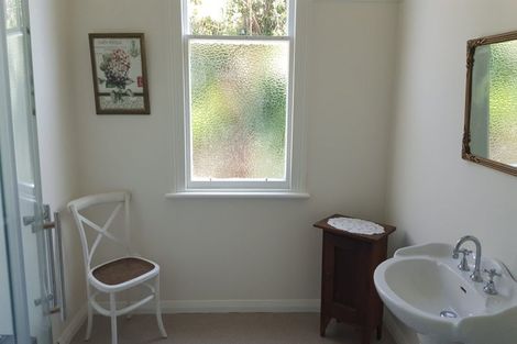 Photo of property in 28 Motu Street, Saint Clair, Dunedin, 9012