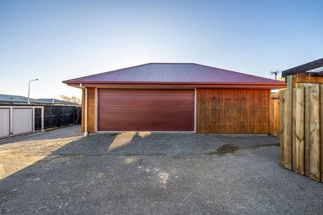 Photo of property in 164 Queenspark Drive, Parklands, Christchurch, 8083