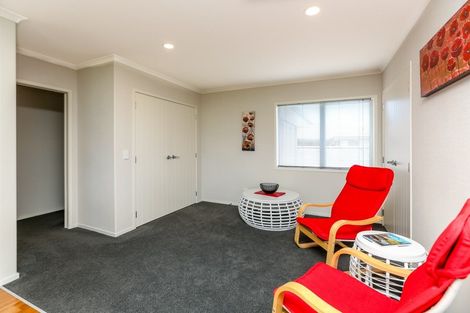 Photo of property in 14 Ryder Drive, Waiwhakaiho, New Plymouth, 4312