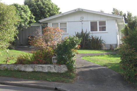 Photo of property in 77 Mark Avenue, Paparangi, Wellington, 6037