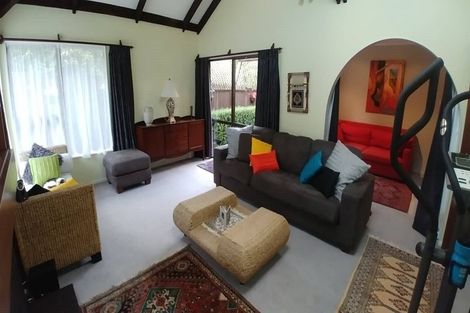 Photo of property in 70a Amapur Drive, Khandallah, Wellington, 6035