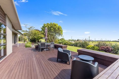 Photo of property in 1459 Carrington Road, Hurworth, New Plymouth, 4371