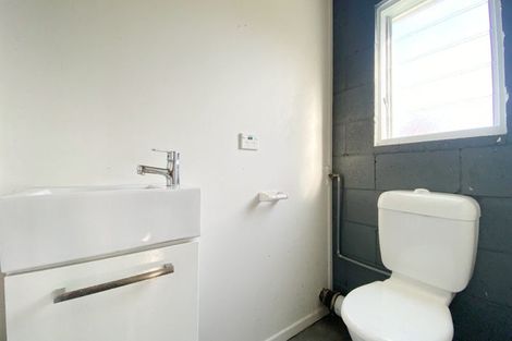 Photo of property in 58 Marlborough Avenue, Glenfield, Auckland, 0629