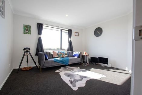 Photo of property in 10 Takutai Terrace, Ruatapu, 7883