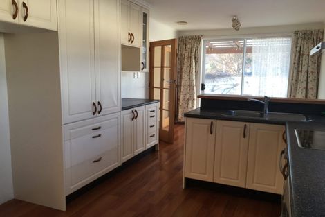 Photo of property in 122 Kings Crescent, Hutt Central, Lower Hutt, 5010