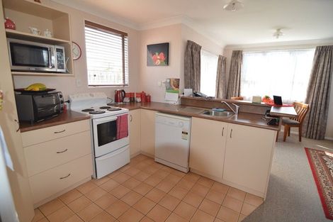 Photo of property in 44 William Wong Place, Carterton, 5713