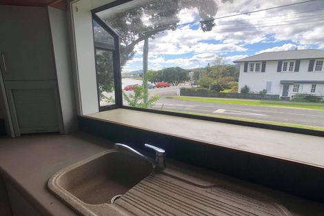 Photo of property in 71 Esplanade, Kaiti, Gisborne, 4010