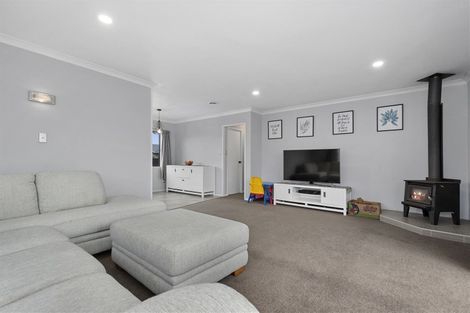 Photo of property in 33b Doncaster Drive, Papamoa Beach, Papamoa, 3118