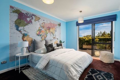 Photo of property in 61a Fairmount Road, Titirangi, Auckland, 0604