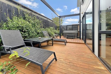 Photo of property in 3 Podgora Avenue, Kumeu, 0810